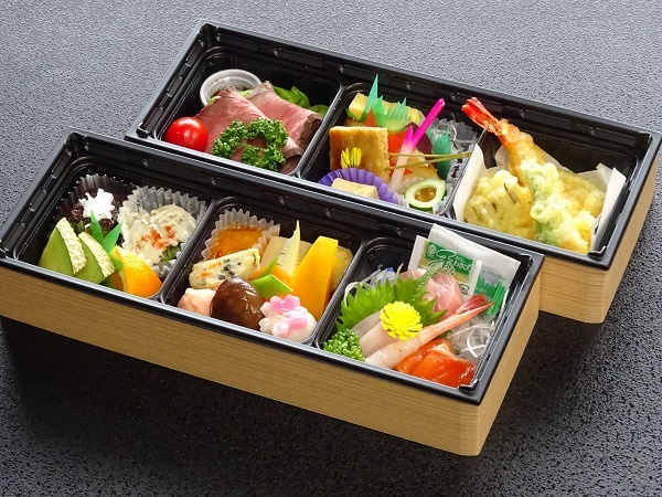 仕出し料理　桜舞のお弁当一例