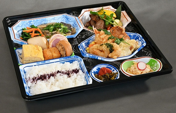 四季茶房　八夢のお弁当一例